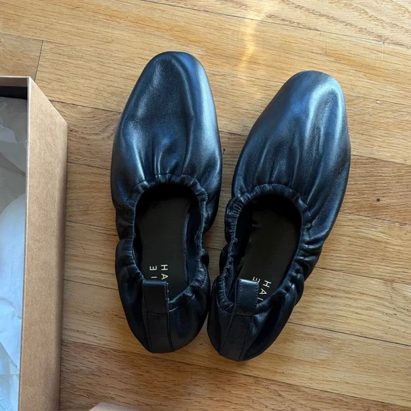 Jamie Haller The Elastic Slipper - Picture 8 of 12